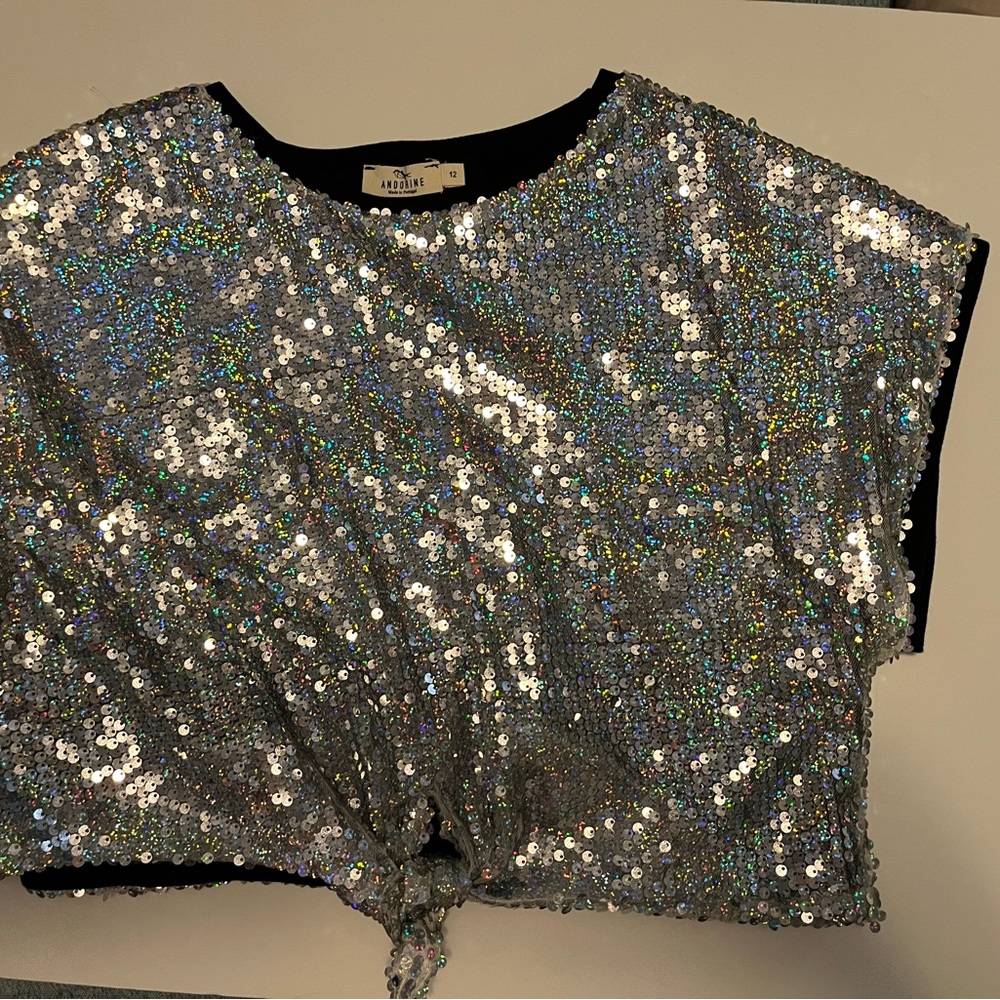 Sequence Crop Top - Picture 3 of 3